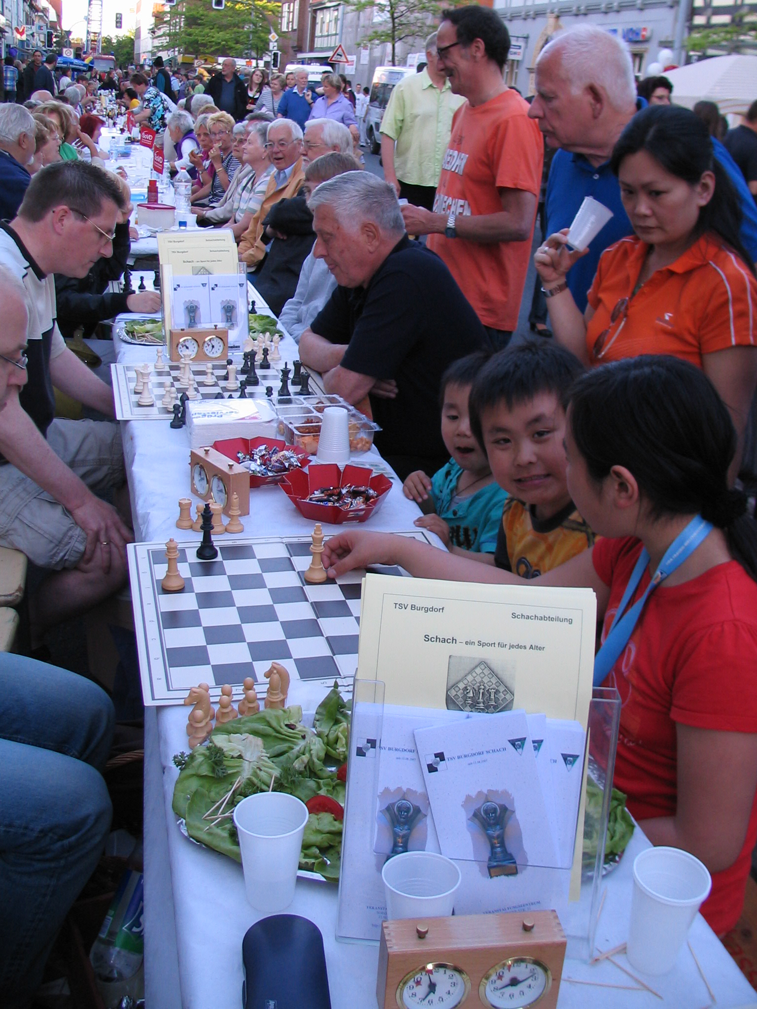 20100604-003_BURGDORFER_NACHT